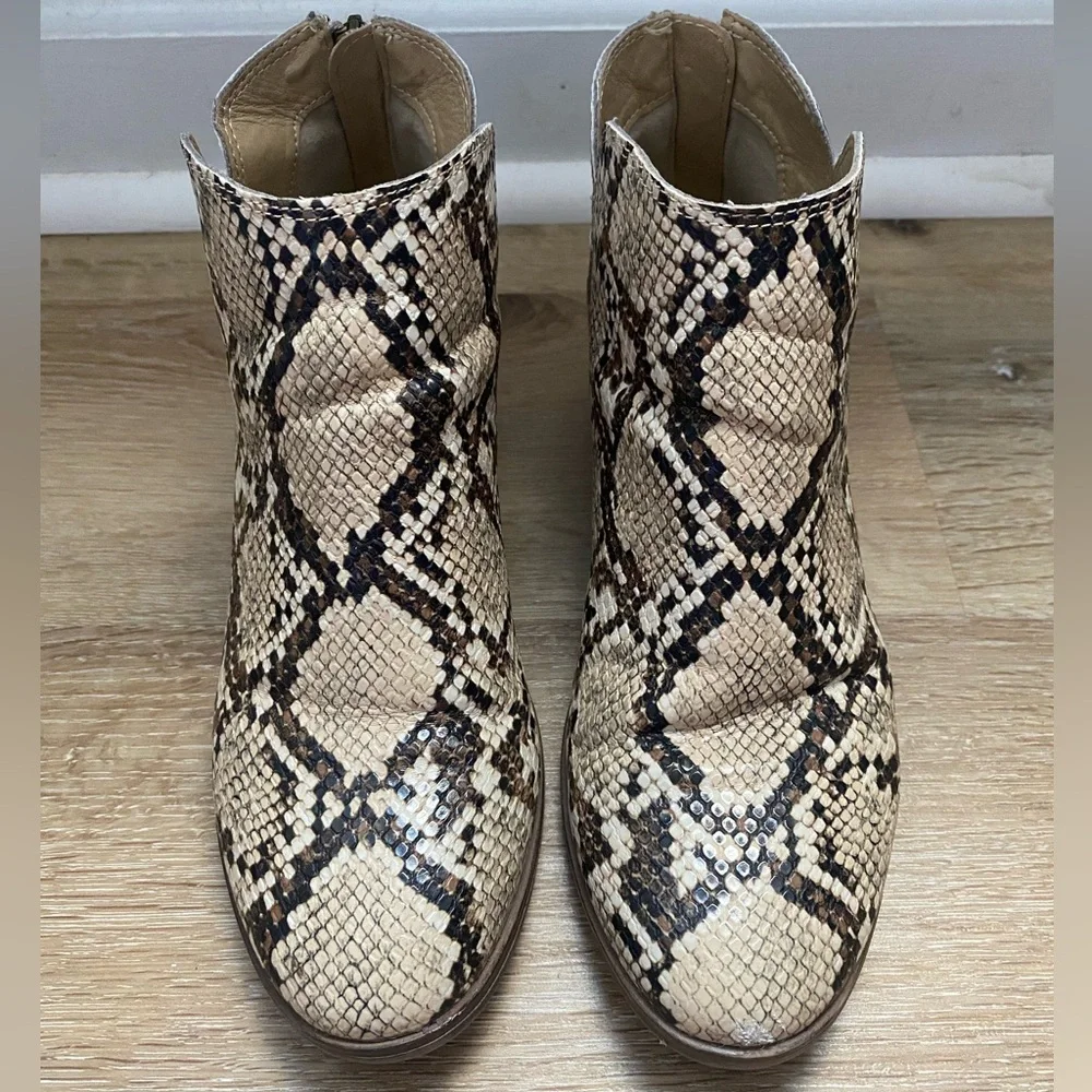 Michael by Michael Shannon Snake Booties - Picture 3 of 12